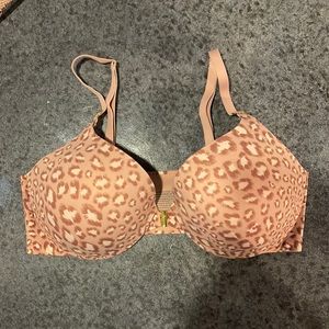 Incredible Perfect Shape by VS